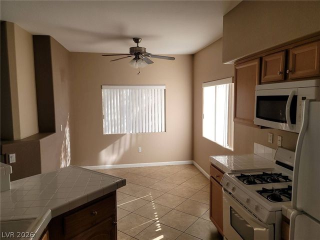 2121 Echo Bay Street 102, Las Vegas, NV 89128