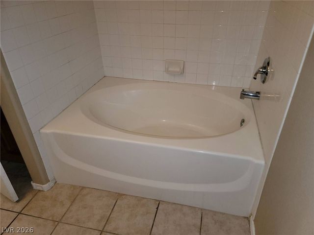 2121 Echo Bay Street 102, Las Vegas, NV 89128