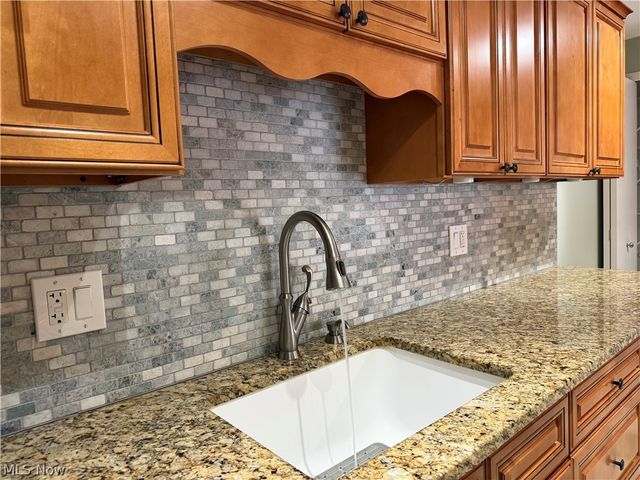 9611 Sunrise Boulevard K-9, North Royalton, OH 44133