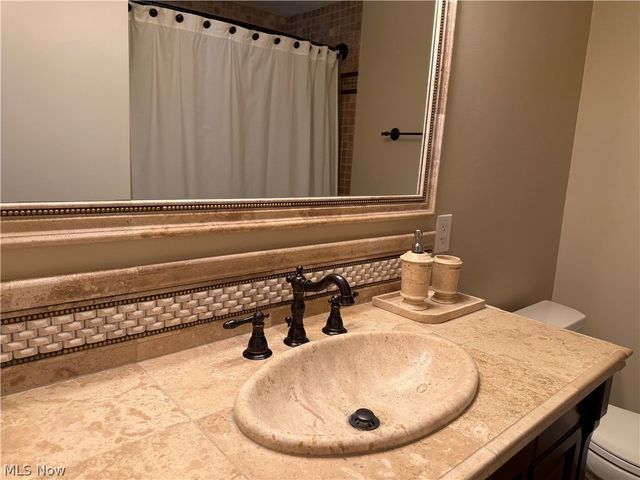9611 Sunrise Boulevard K-9, North Royalton, OH 44133