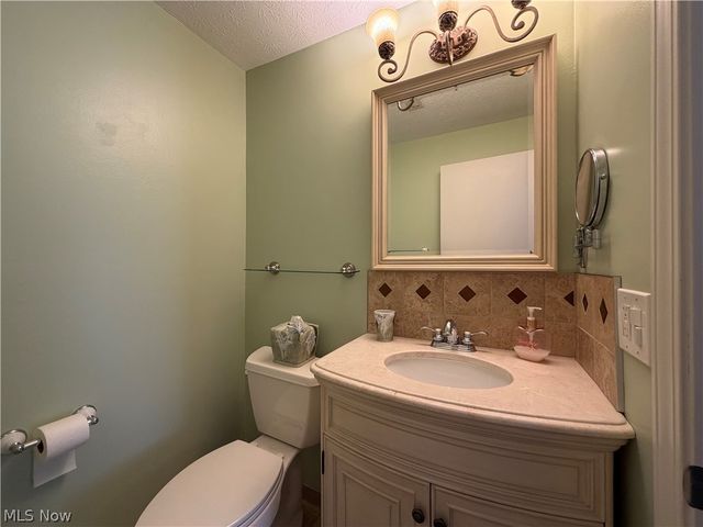9611 Sunrise Boulevard K-9, North Royalton, OH 44133