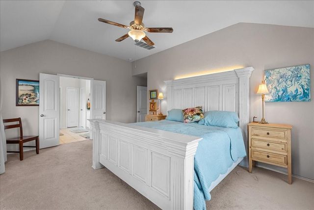 356 Century Oaks Lane, La Marque, TX 77568