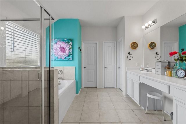 356 Century Oaks Lane, La Marque, TX 77568