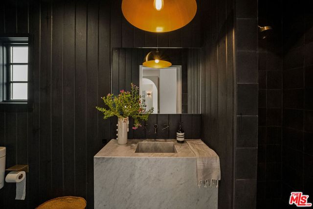 3128 Stanford Avenue, Marina Del Rey, CA 90292