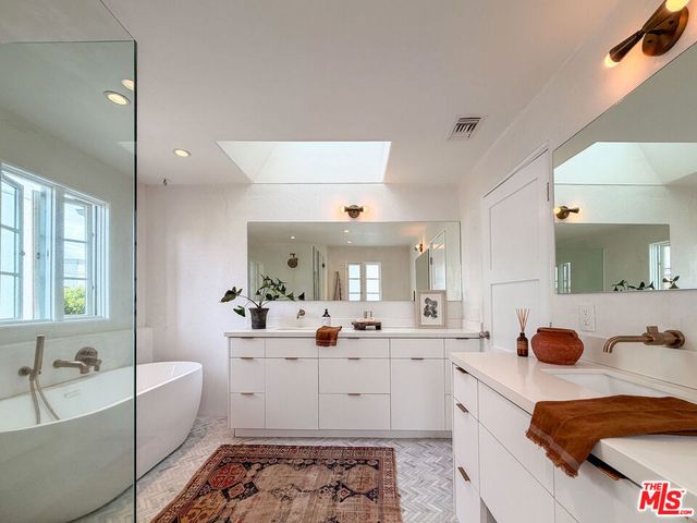 3128 Stanford Avenue, Marina Del Rey, CA 90292