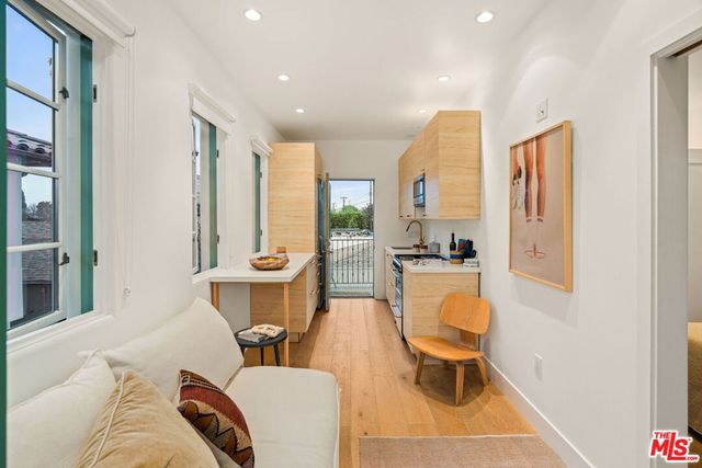 3128 Stanford Avenue, Marina Del Rey, CA 90292