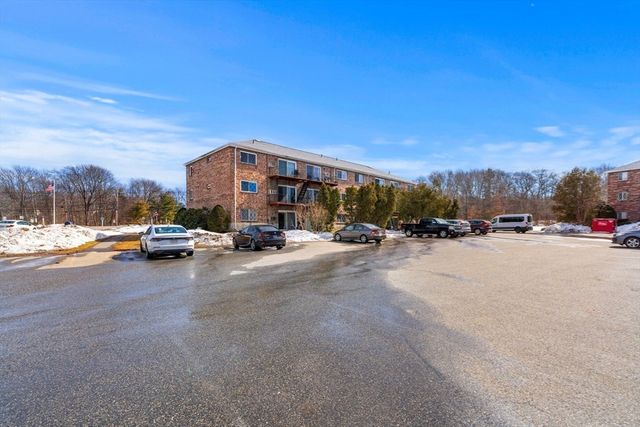 8 Fernview Ave 5, North Andover, MA 01845