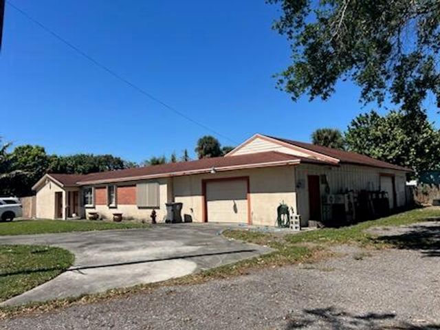 2769 New York Street, West Palm Beach, FL 33406
