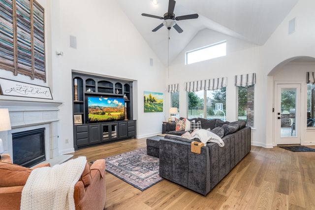 19207 Shady Blossom Drive, Cypress, TX 77433