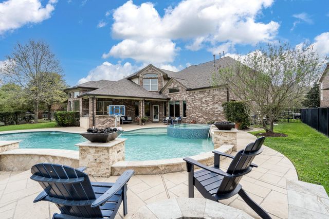 19207 Shady Blossom Drive, Cypress, TX 77433