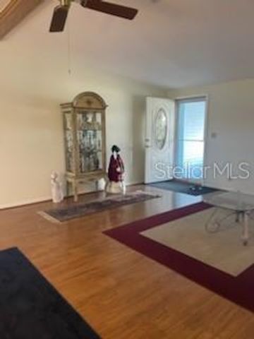 42 SEMINOLE PATH, Wildwood, FL 34785