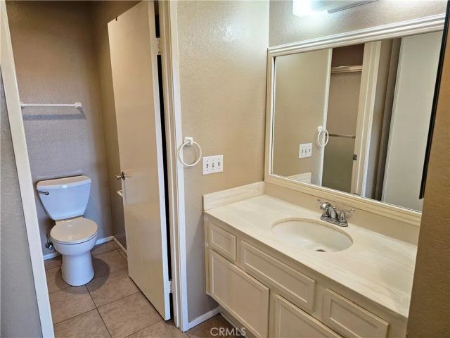 2554 Olive Drive 9, Palmdale, CA 93550