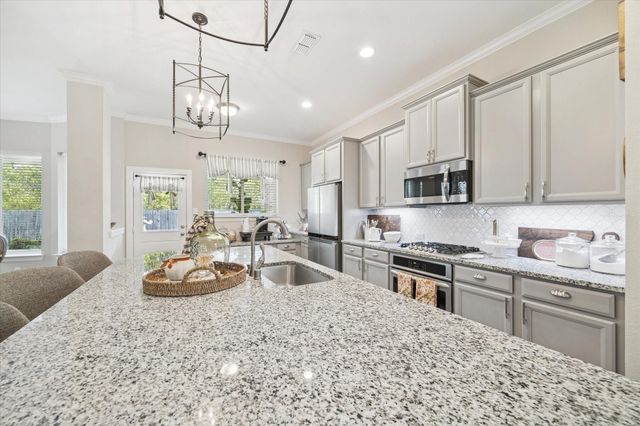 44 Fountain Bend Lane, Richmond, TX 77406