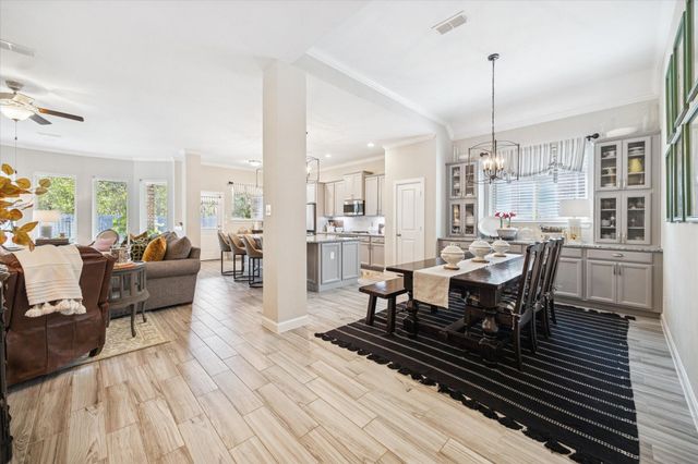 44 Fountain Bend Lane, Richmond, TX 77406