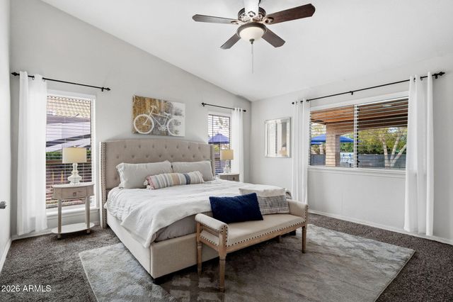 1822 E LEXINGTON Avenue N, Gilbert, AZ 85234