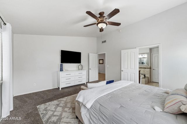 1822 E LEXINGTON Avenue N, Gilbert, AZ 85234