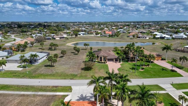 558 ROYAL POINCIANA, Punta Gorda, FL 33955