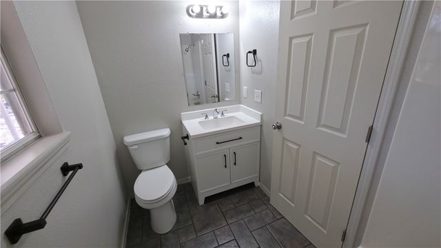 917 N Britt Street, Siloam Springs, AR 72761