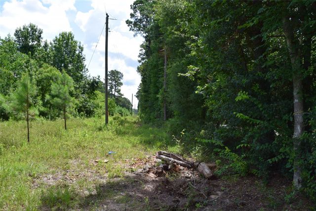 620 County Road 301 N, Dayton, TX 77535