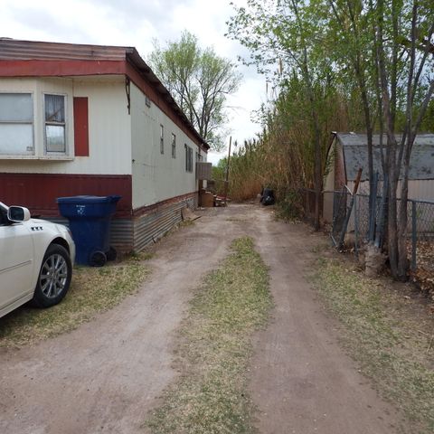 401-413 Eastwood Loop, Socorro, NM 87801