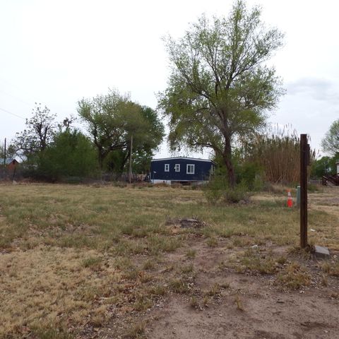 401-413 Eastwood Loop, Socorro, NM 87801