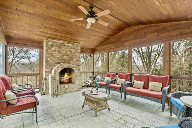 9210 County Road K, Franksville, WI 53126