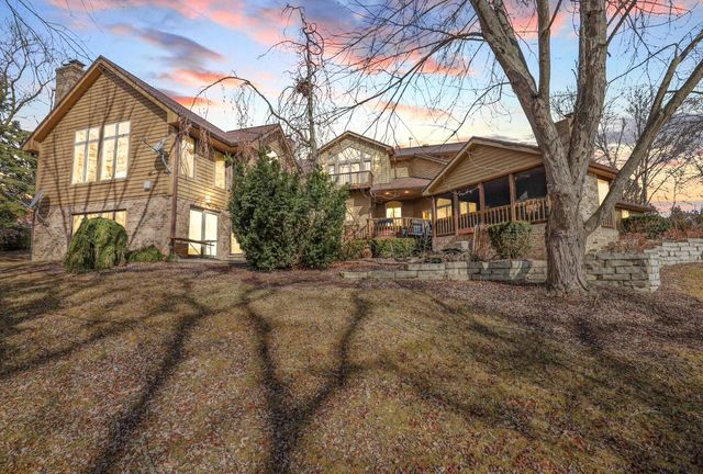 9210 County Road K, Franksville, WI 53126