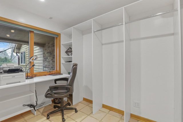 9210 County Road K, Franksville, WI 53126