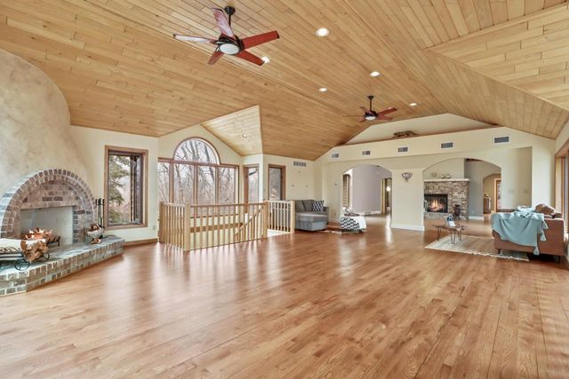 9210 County Road K, Franksville, WI 53126