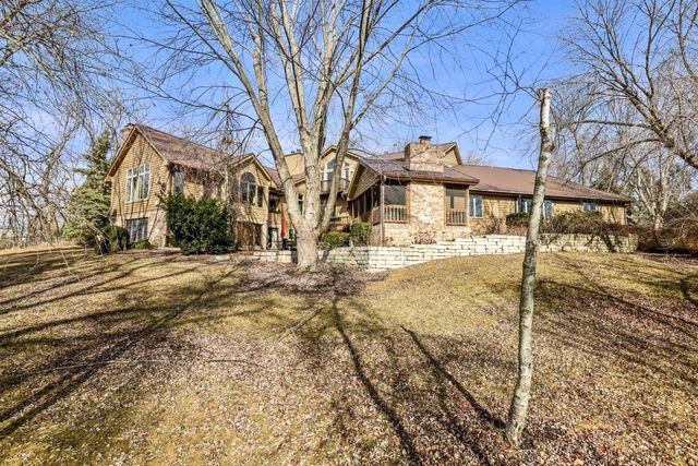 9210 County Road K, Franksville, WI 53126