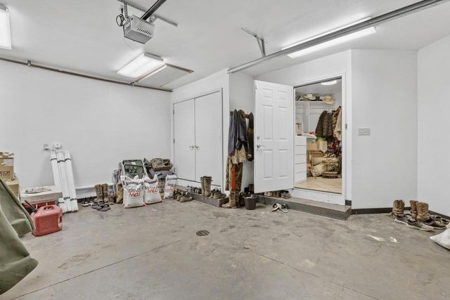 9210 County Road K, Franksville, WI 53126