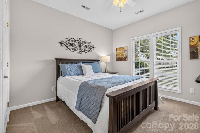 4131 Center Place Drive, Harrisburg, NC 28075