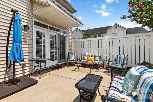4131 Center Place Drive, Harrisburg, NC 28075