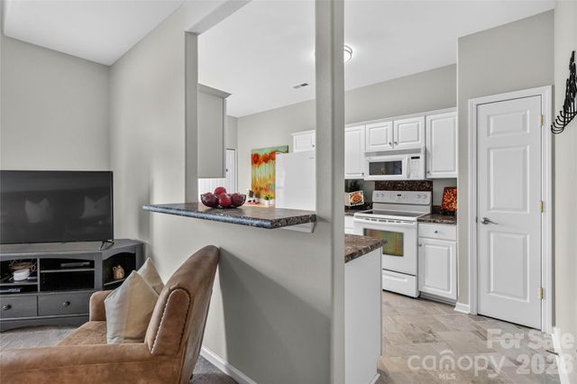 4131 Center Place Drive, Harrisburg, NC 28075