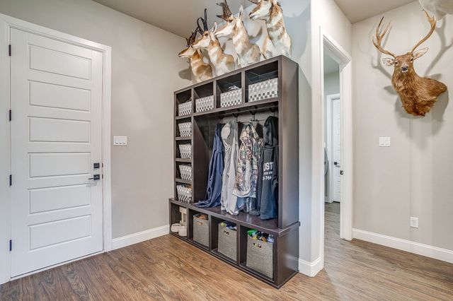 2029 Shady Creek Crossing, Azle, TX 76020