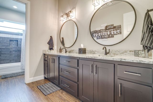 2029 Shady Creek Crossing, Azle, TX 76020