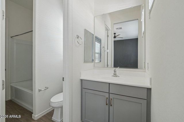 5139 N 185TH Avenue, Litchfield Park, AZ 85340