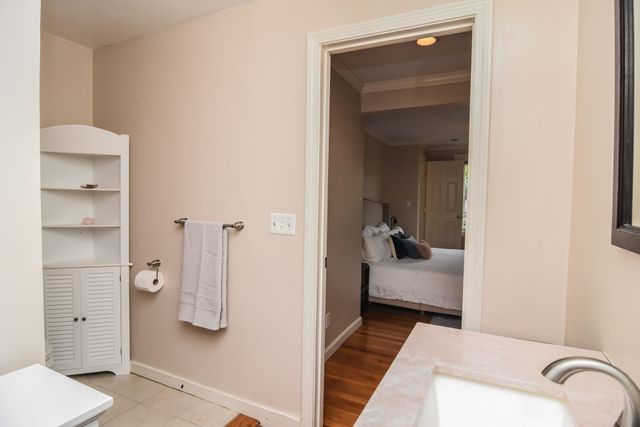 184 Elm St, Andover, MA 01810