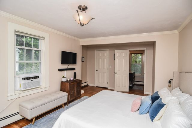 184 Elm St, Andover, MA 01810