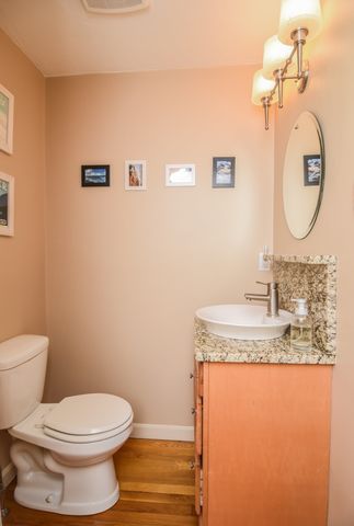 184 Elm St, Andover, MA 01810
