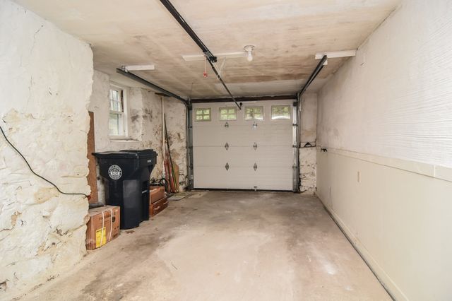 184 Elm St, Andover, MA 01810