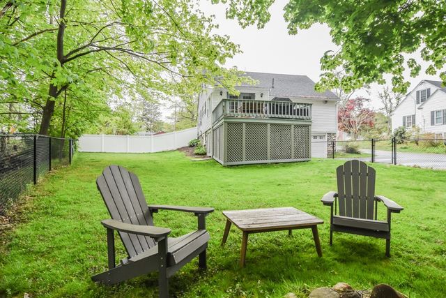 184 Elm St, Andover, MA 01810