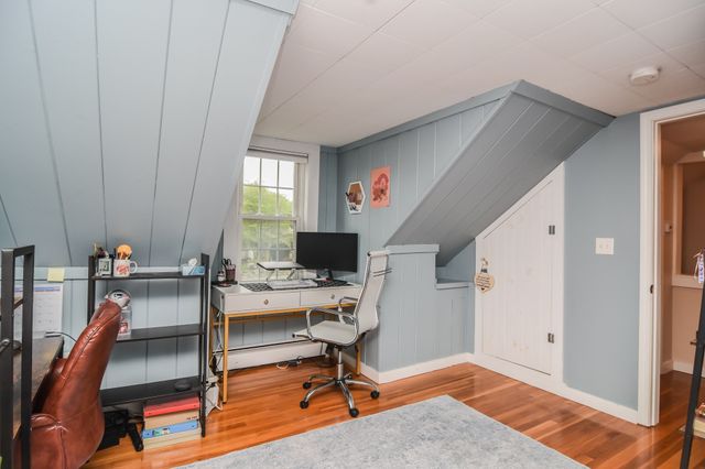 184 Elm St, Andover, MA 01810