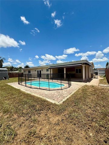 4172 NW 201st Street 1, Miami Gardens, FL 33055
