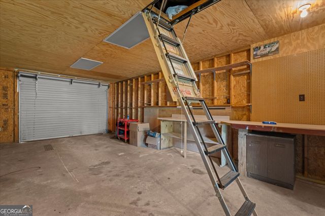 1267 Austin Bridge Road, Douglasville, GA 30134