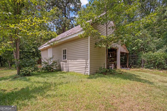 1267 Austin Bridge Road, Douglasville, GA 30134