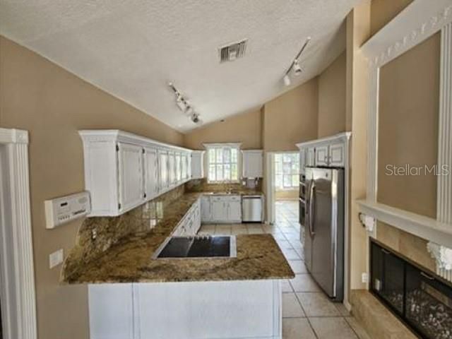 2128 LAKE CRESCENT COURT, Windermere, FL 34786