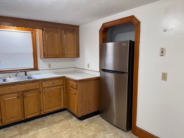192 Spring St, Bridgewater, MA 02324