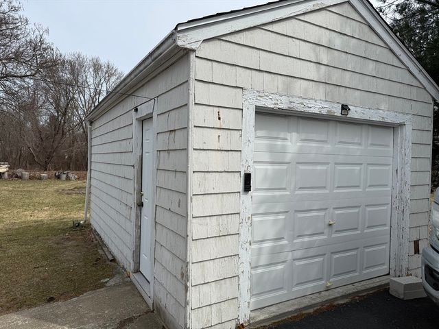192 Spring St, Bridgewater, MA 02324