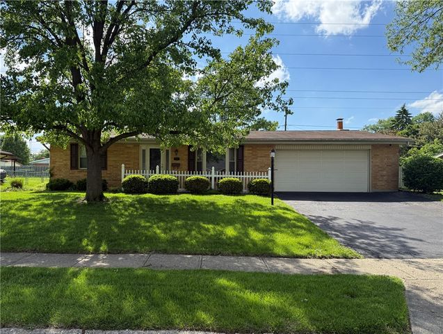 918 Hile Lane, Englewood, OH 45322
